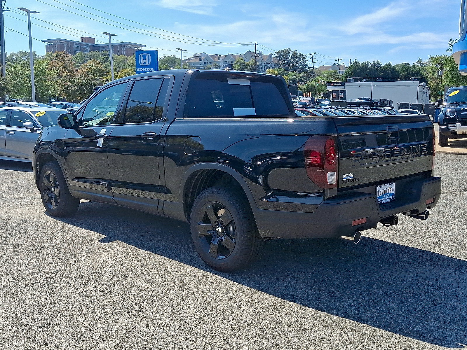 New 2026 Honda Ridgeline Black Edition image 4