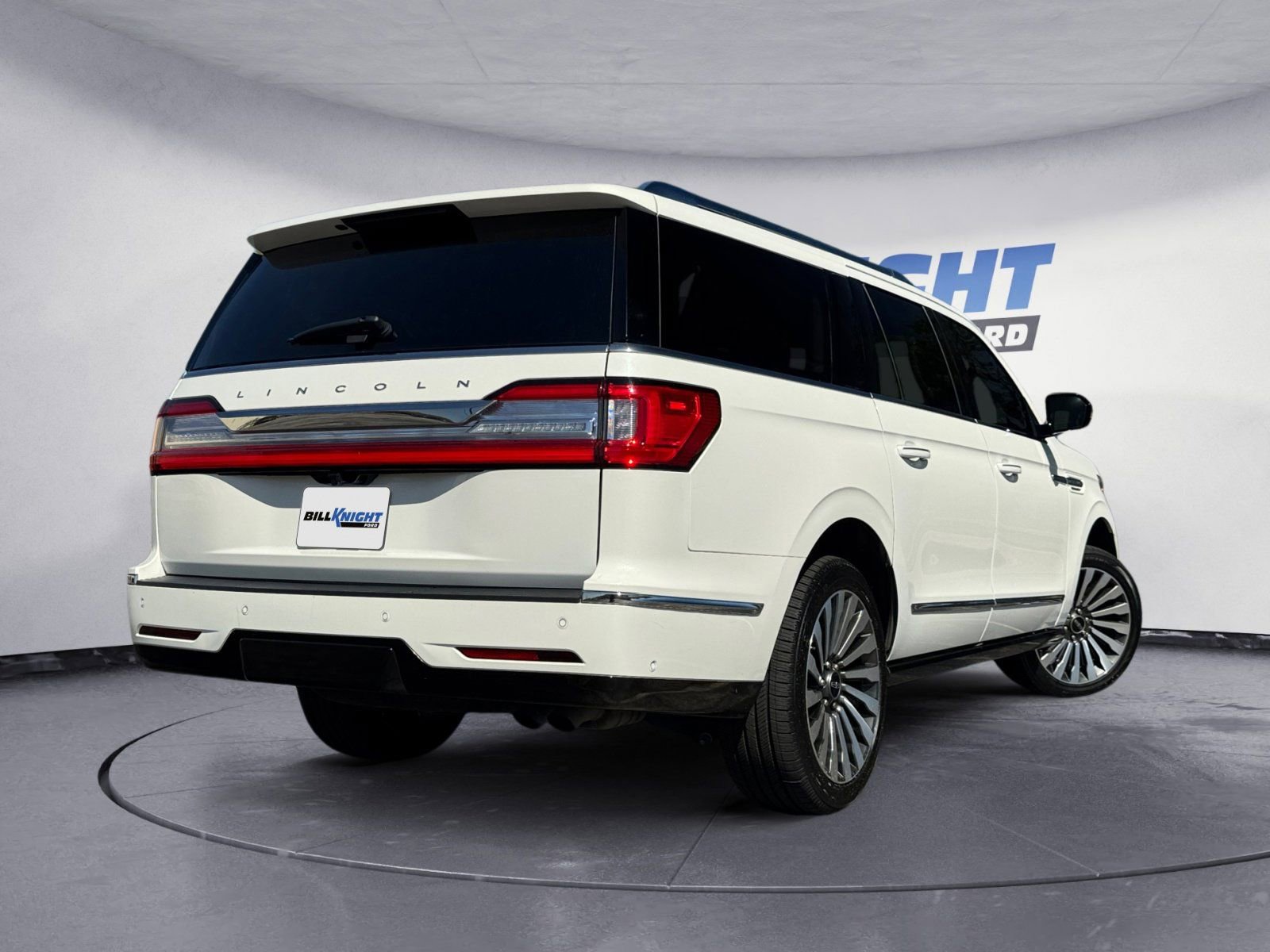 Used 2021 Lincoln Navigator L Reserve w/ Luxury Package image 5