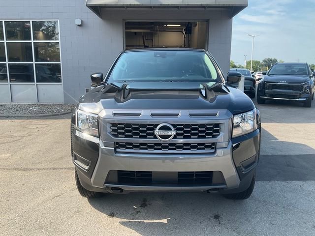 Used 2025 Nissan Frontier SV image 2