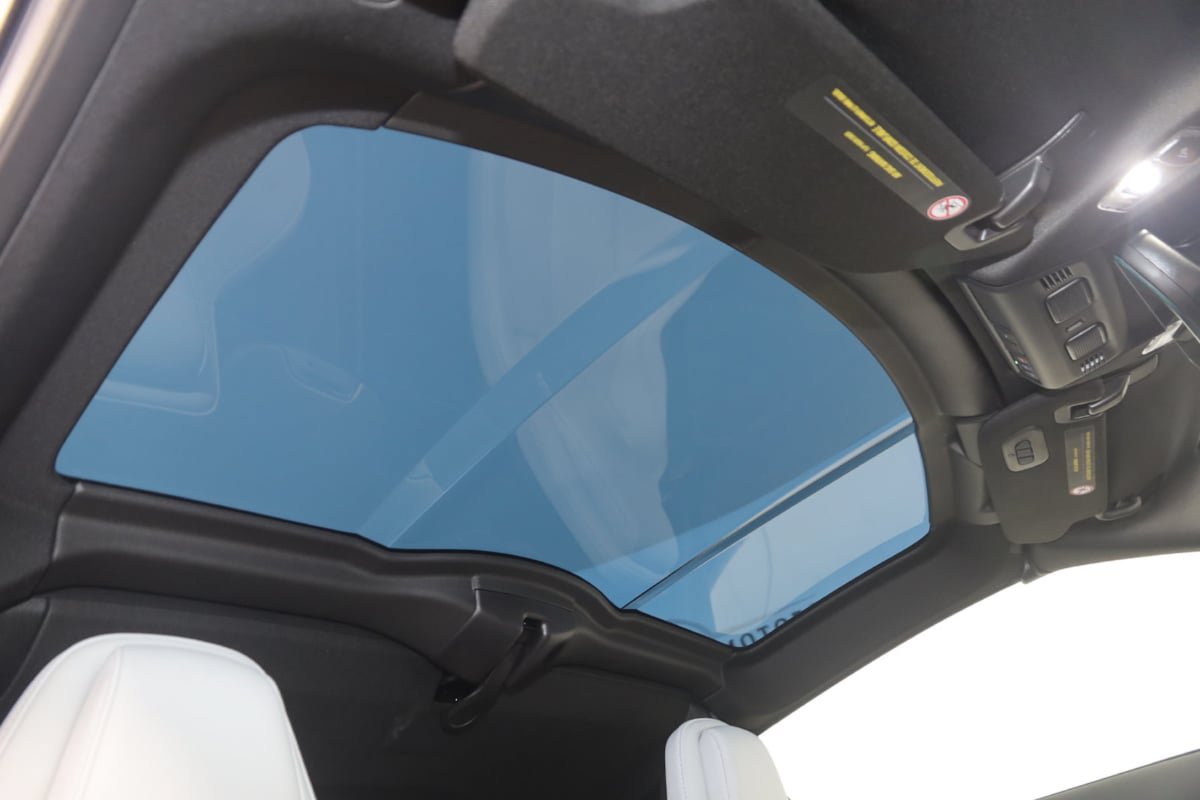 Used 2025 Chevrolet Corvette E-Ray AWD/4WD image 13