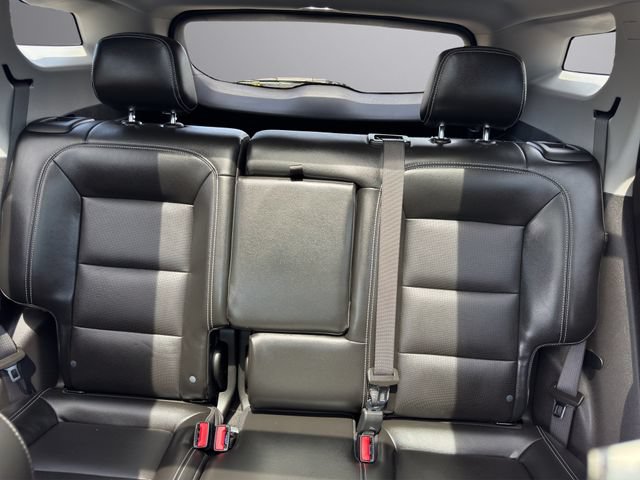 Used 2022 GMC Terrain SLT w/ Infotainment Package II AWD/4WD image 22