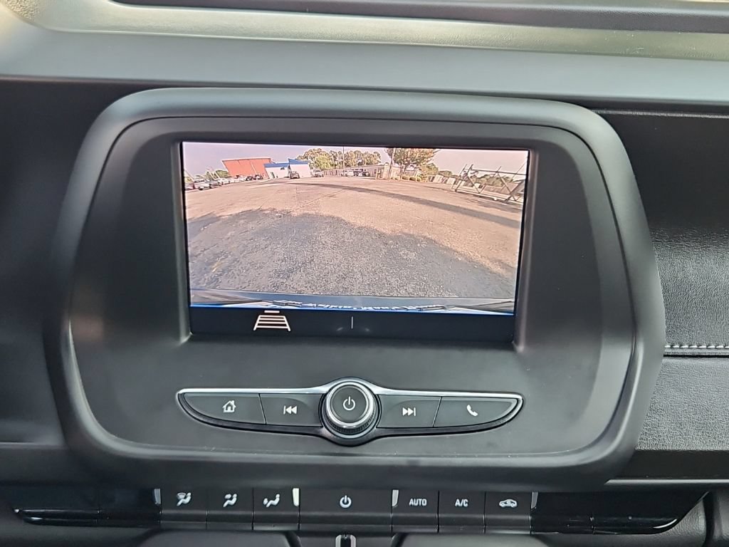 Used 2020 Chevrolet Camaro LT RWD image 16