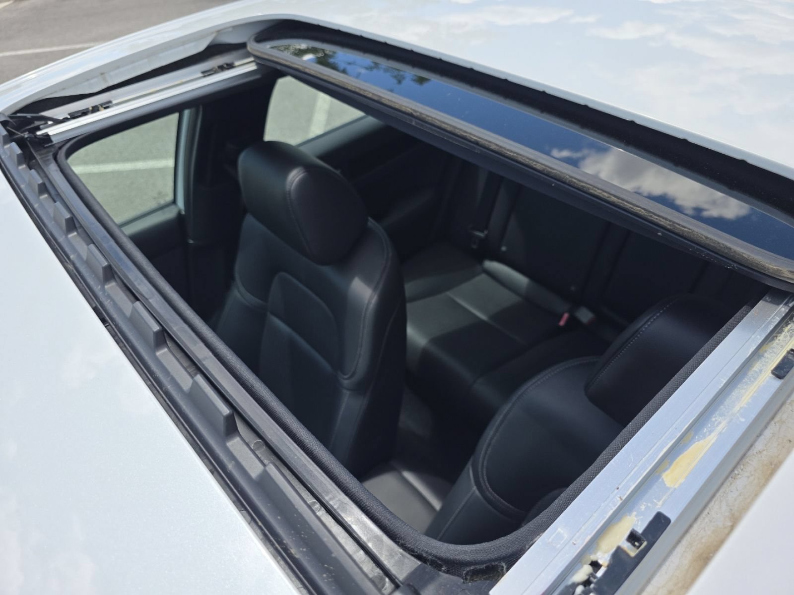 Used 2023 Honda Civic Sport Touring image 3