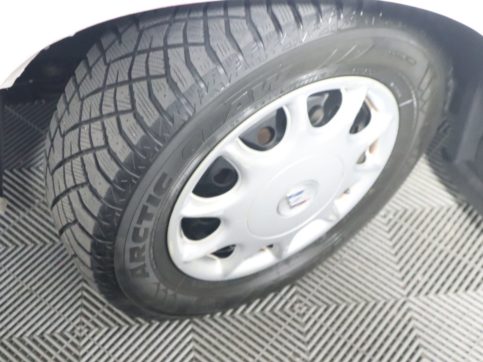 Used 2003 Buick Century Custom image 17