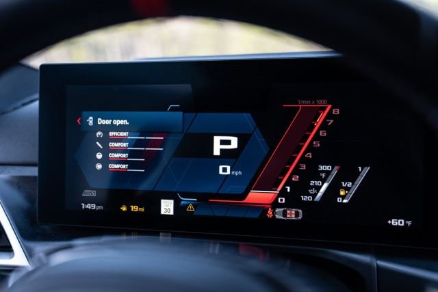 Used 2026 BMW M4 Competition RWD image 35