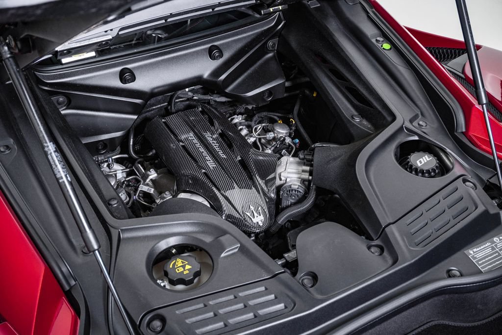 Used 2023 Maserati MC20 Coupe RWD image 33