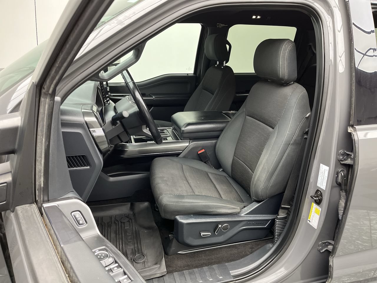 Used 2021 Ford F150 XLT w/ Equipment Group 302A High AWD/4WD image 11