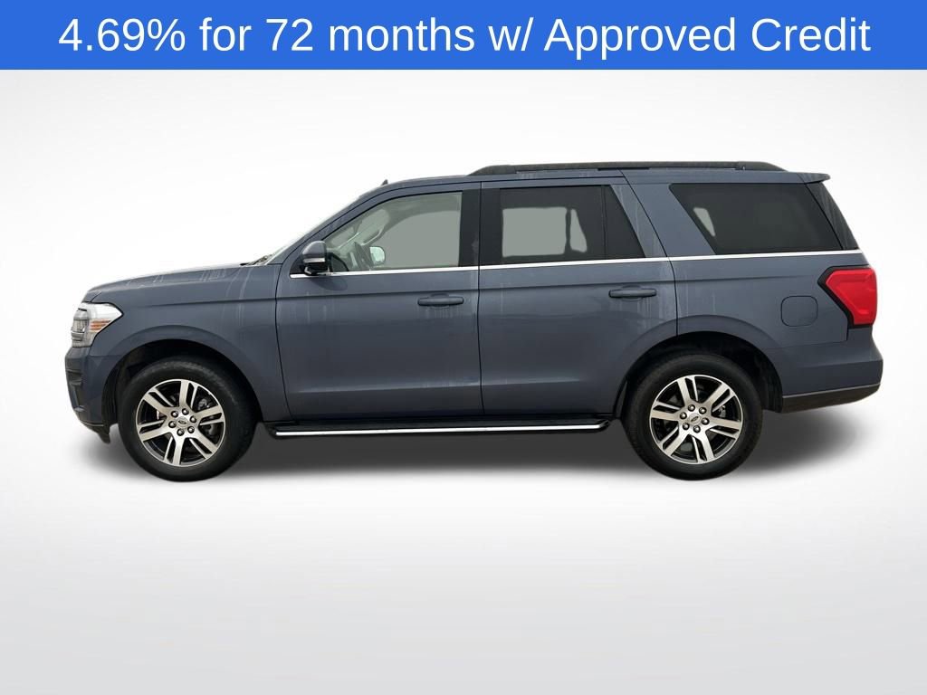 Used 2022 Ford Expedition XLT image 3