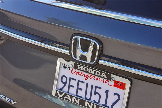 Used 2023 Honda Odyssey Elite image 11