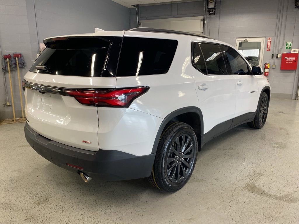 Used 2023 Chevrolet Traverse RS image 8