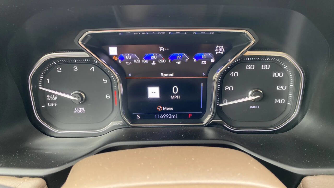 Used 2021 GMC Yukon XL Denali w/ Denali Premium Package image 16