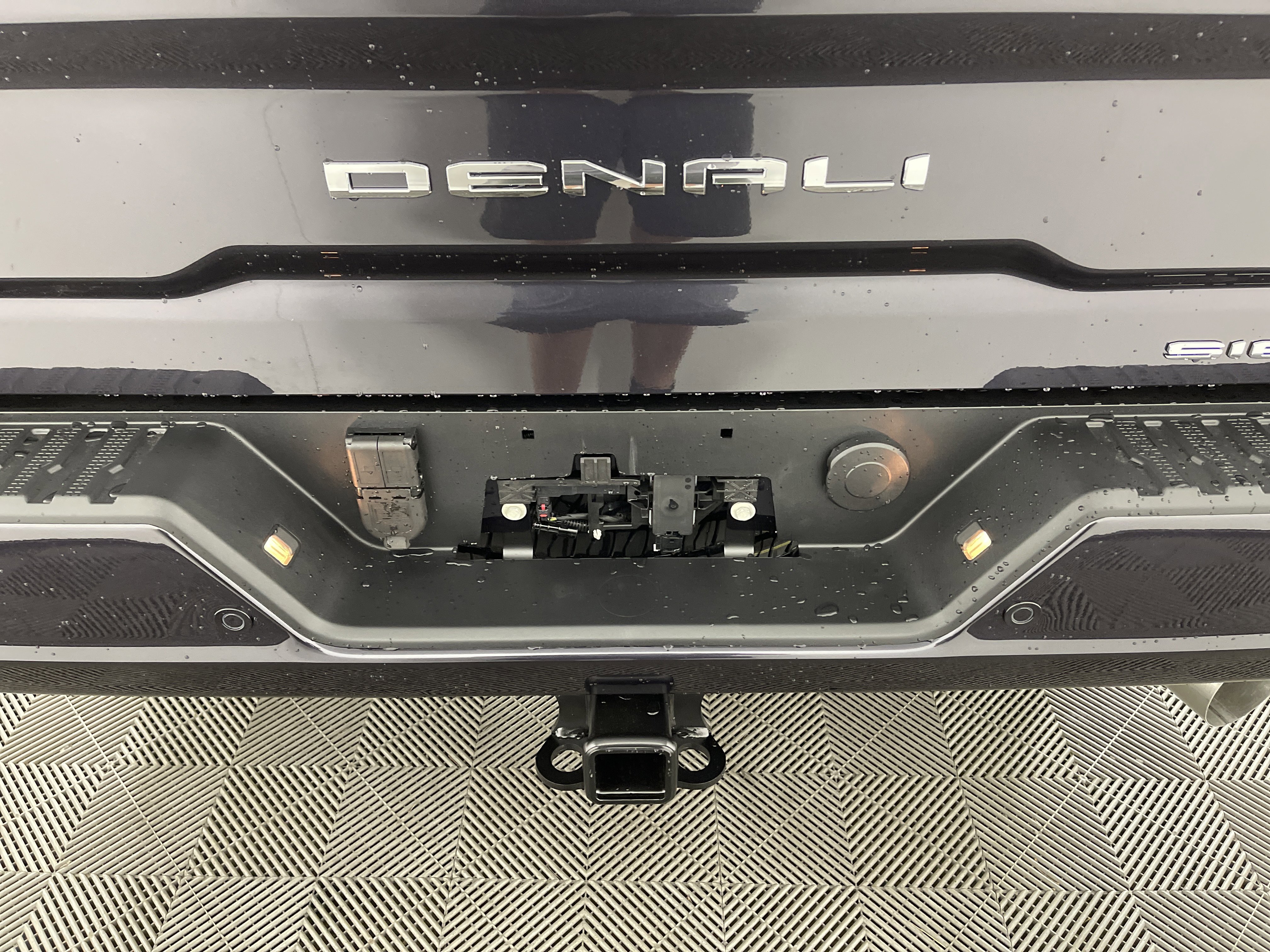 New 2026 GMC Sierra 2500 Denali w/ Denali Reserve Package image 8