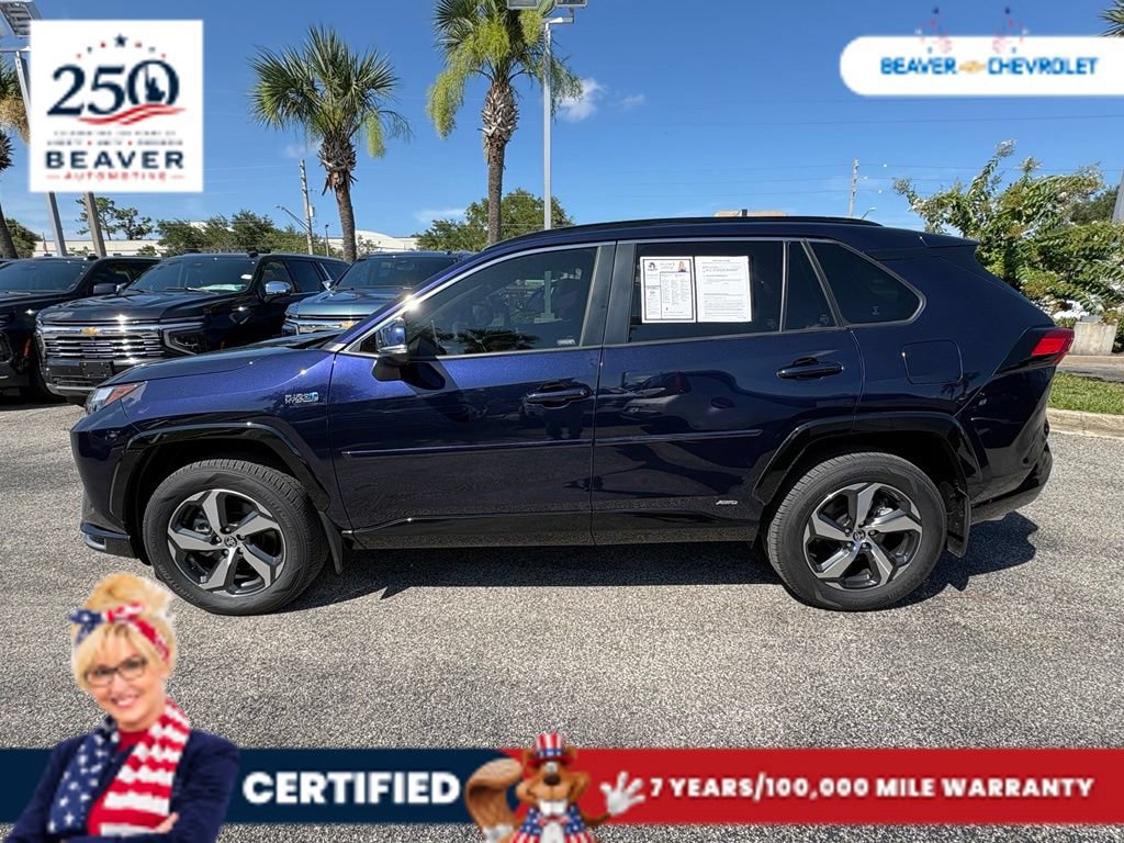 Used 2024 Toyota RAV4 SE AWD/4WD image 4