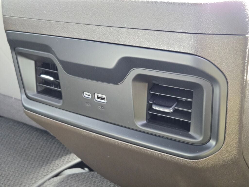 Used 2024 Chevrolet Silverado 1500 RST image 11