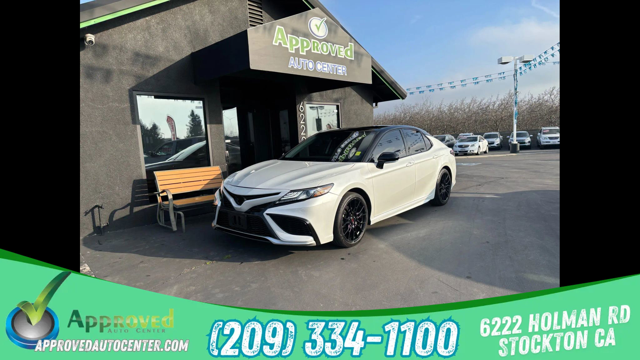 Used 2021 Toyota Camry XSE image 1