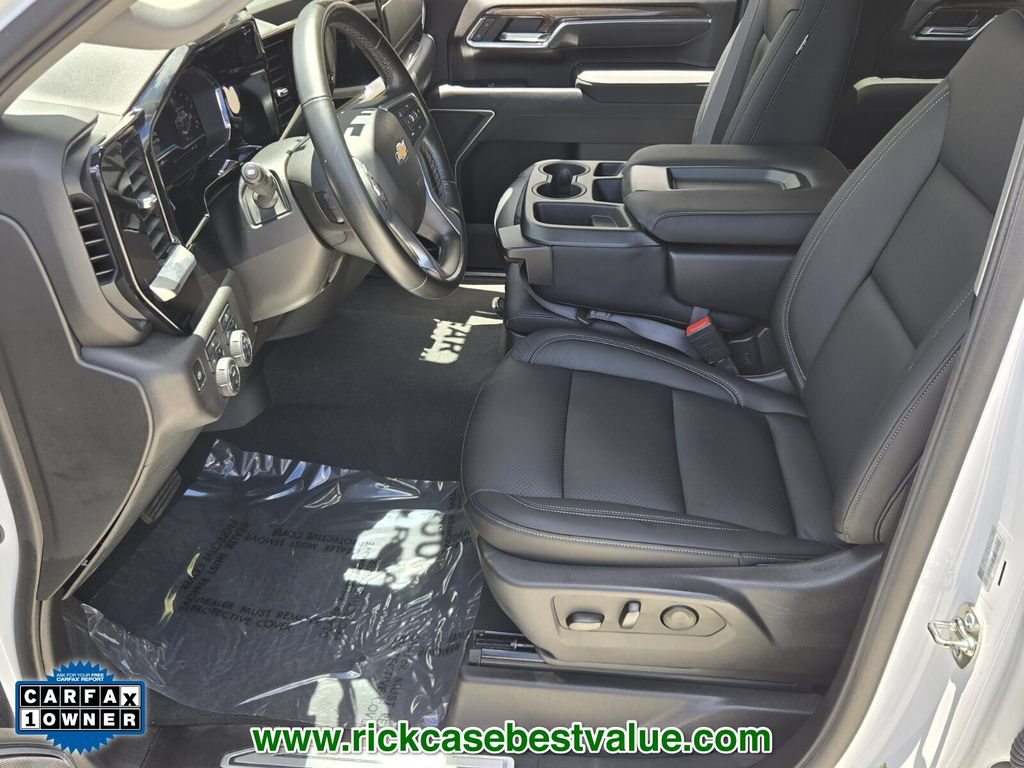 Used 2025 Chevrolet Silverado 2500 LT w/ Convenience Package AWD/4WD image 10