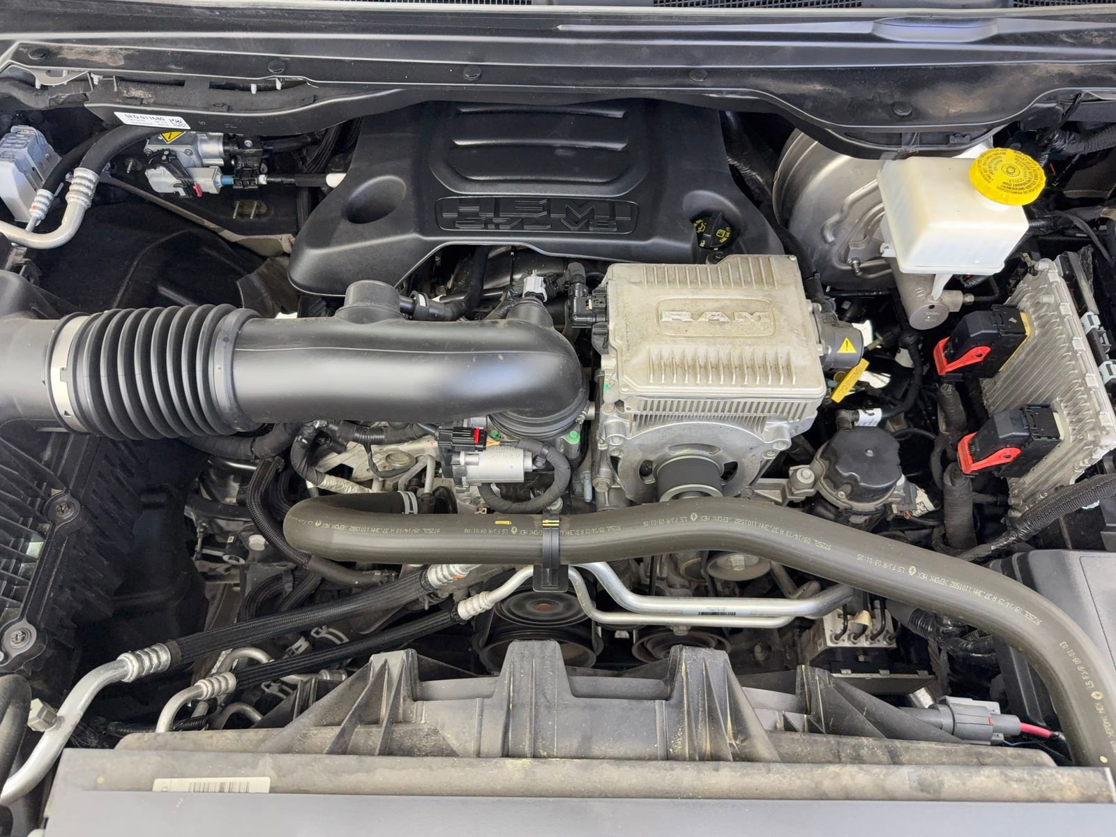 Used 2020 RAM 1500 Limited image 52