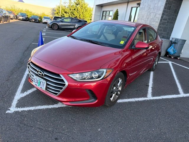 Used 2017 Hyundai Elantra SE FWD image 3