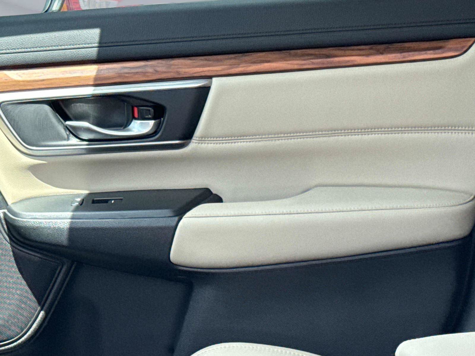 Certified 2020 Honda CR-V Touring image 25