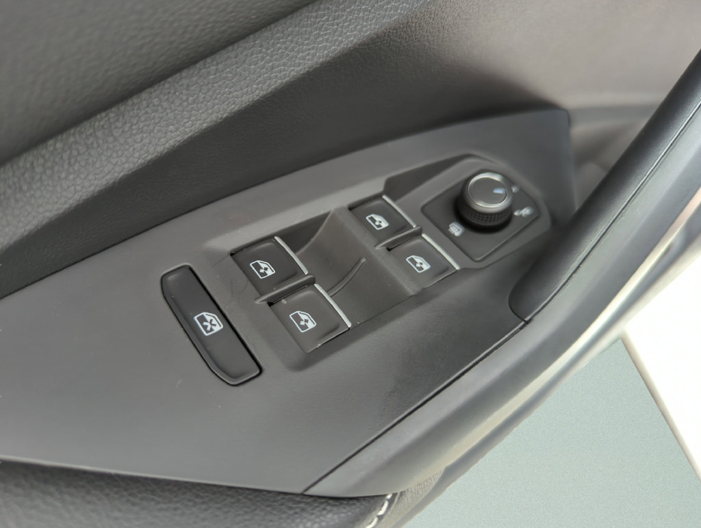 New 2026 Volkswagen Jetta Sport FWD image 34