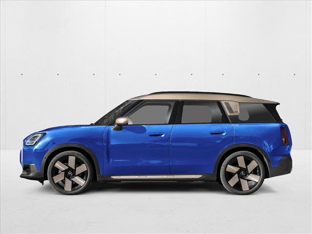 New 2025 MINI Cooper Countryman SE image 2