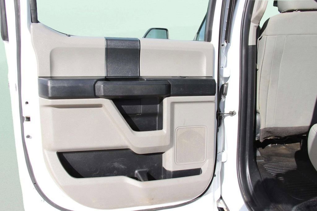 Used 2018 Ford F250 XL w/ Power Equipment Group image 31