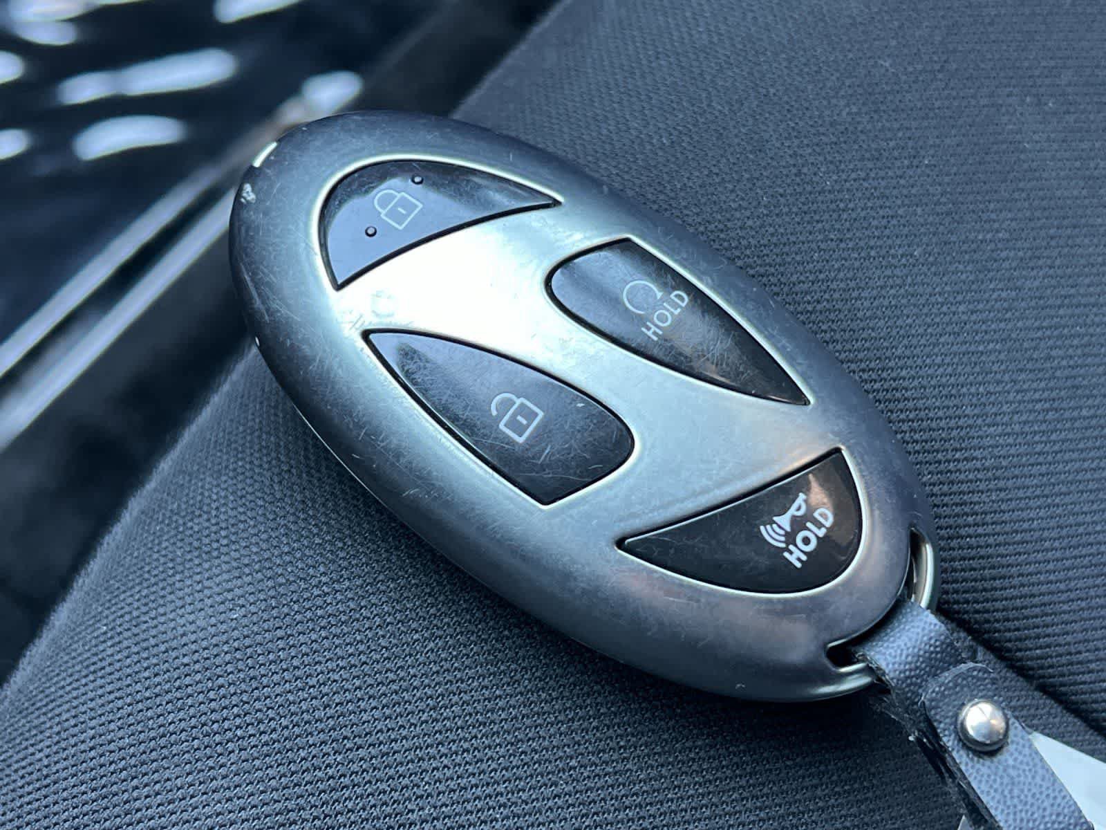 Used 2024 Hyundai Elantra SEL FWD image 29