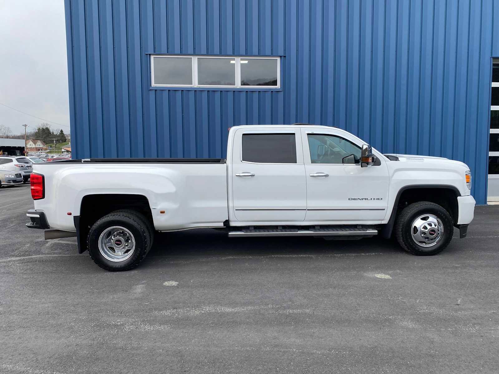 Used 2017 GMC Sierra 3500 Denali w/ Duramax Plus Package image 14
