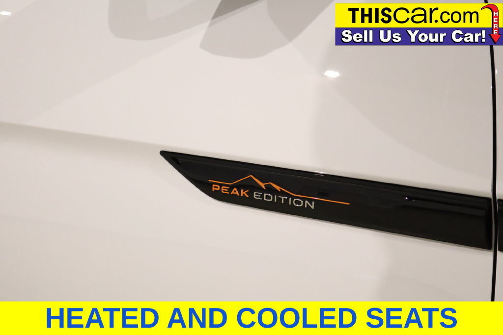 Used 2025 Volkswagen Atlas Peak Edition SE AWD/4WD image 13