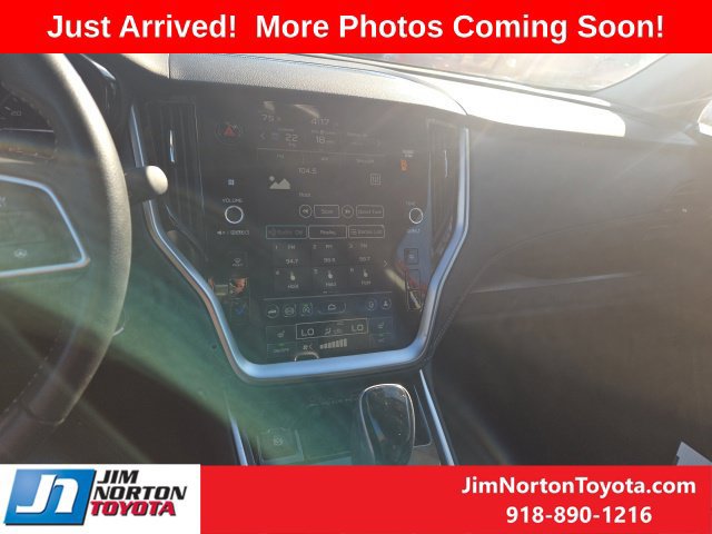 Used 2025 Subaru Outback Premium AWD/4WD image 10