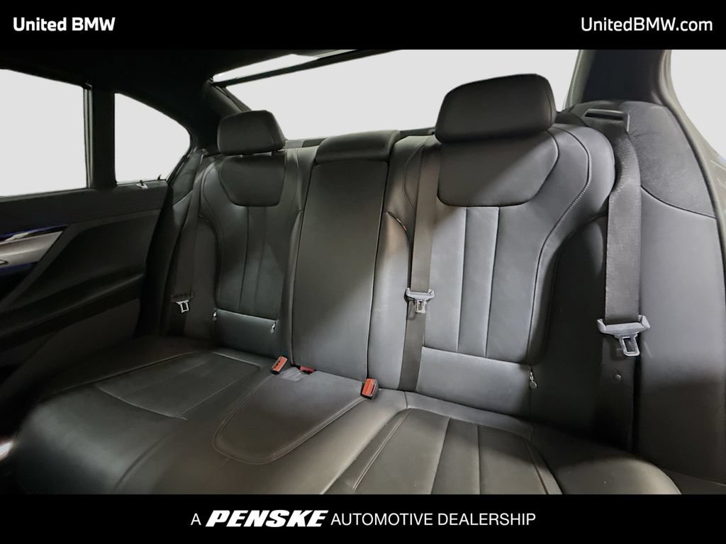 Used 2020 BMW 740i w/ M Sport Package RWD image 13