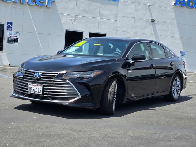Used 2019 Toyota Avalon Limited w/ Advanced Safety Package FWD image 8