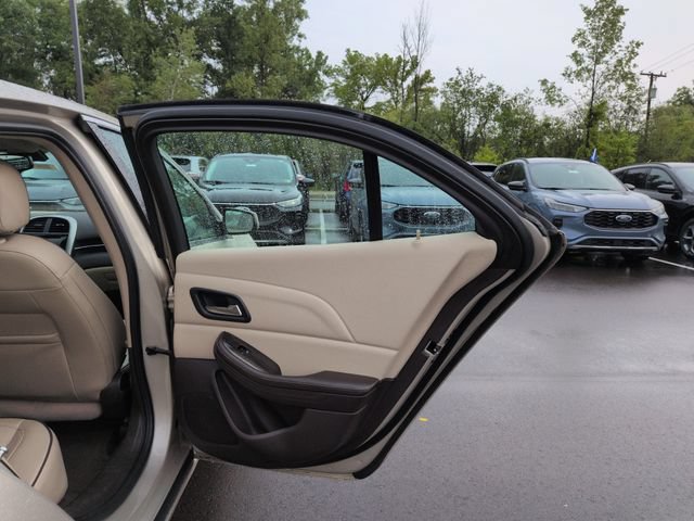 Used 2014 Chevrolet Malibu LTZ FWD image 16