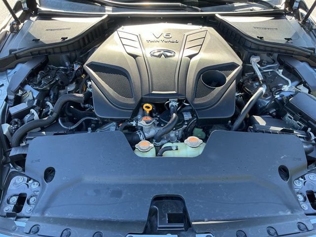 Used 2019 INFINITI Q50 Luxe w/ Essential Package (3.0T Luxe) AWD/4WD image 23