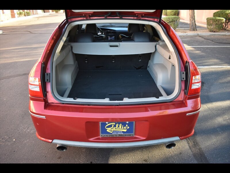 Used 2006 Dodge Magnum SRT8 w/ SRT Option Group I RWD image 21