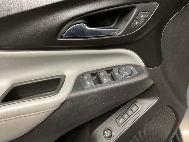 Used 2019 Chevrolet Equinox Premier image 11
