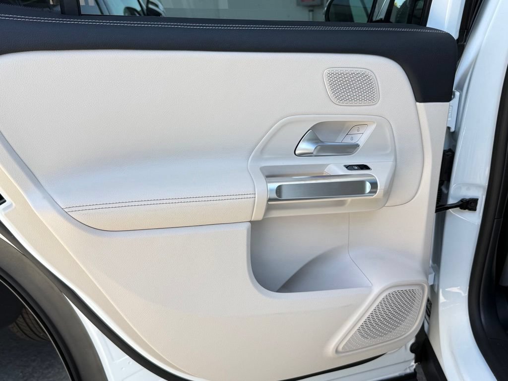 New 2026 Mercedes-Benz GLB 250 image 23