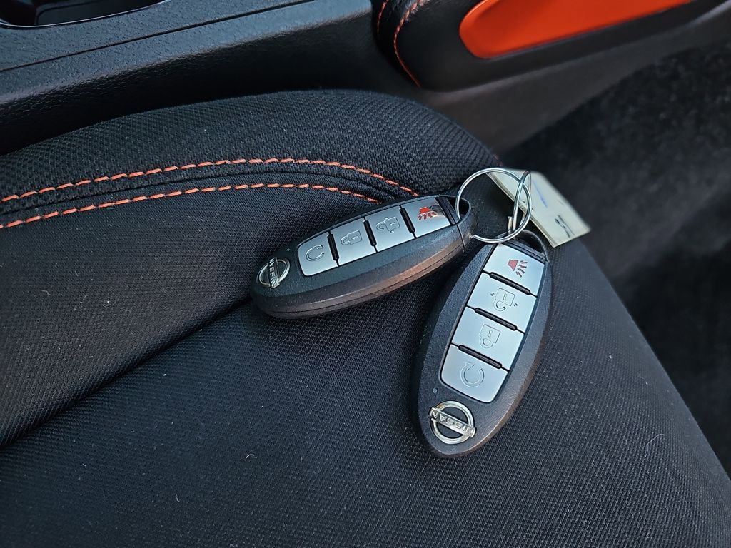 Used 2023 Nissan Frontier PRO-4X w/ Technology Package image 16