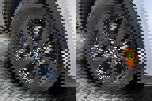 Used 2024 Buick Envision Sport Touring image 27