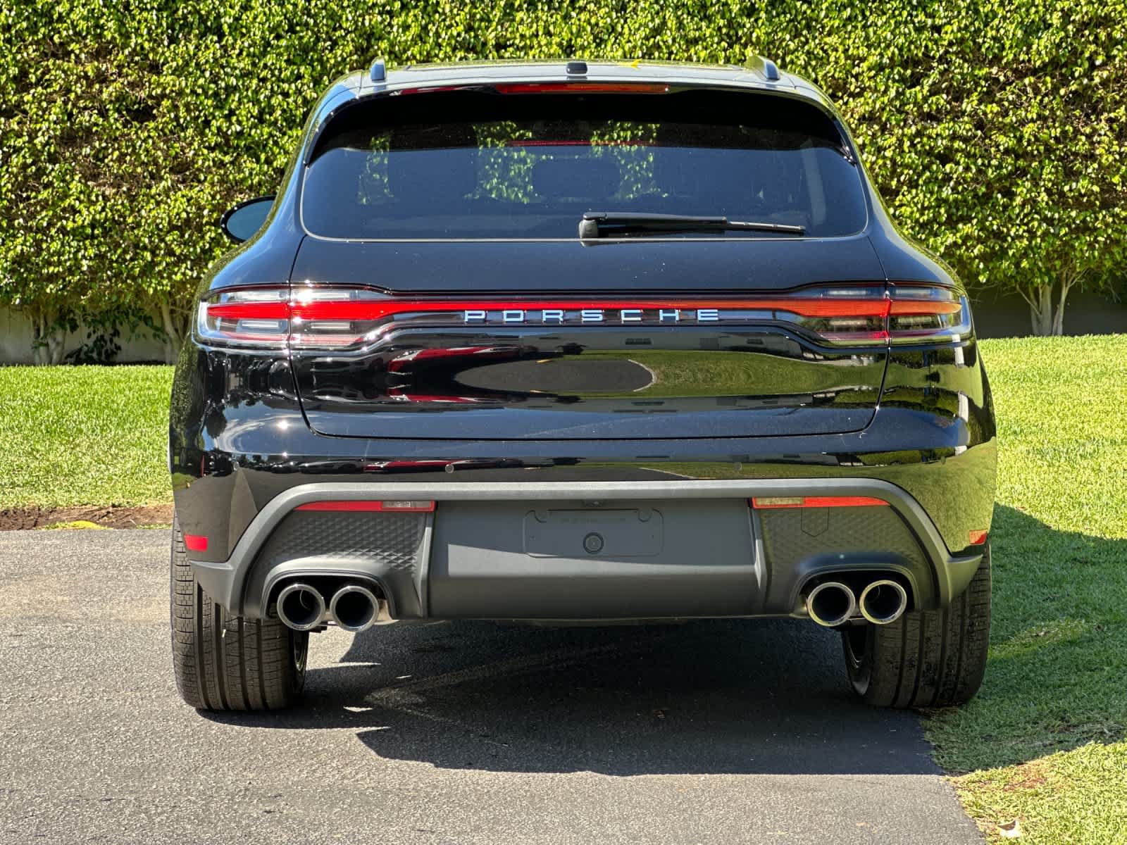 New 2026 Porsche Macan AWD/4WD image 7