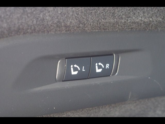 Used 2023 INFINITI QX60 Sensory w/ Vision Package FWD image 19