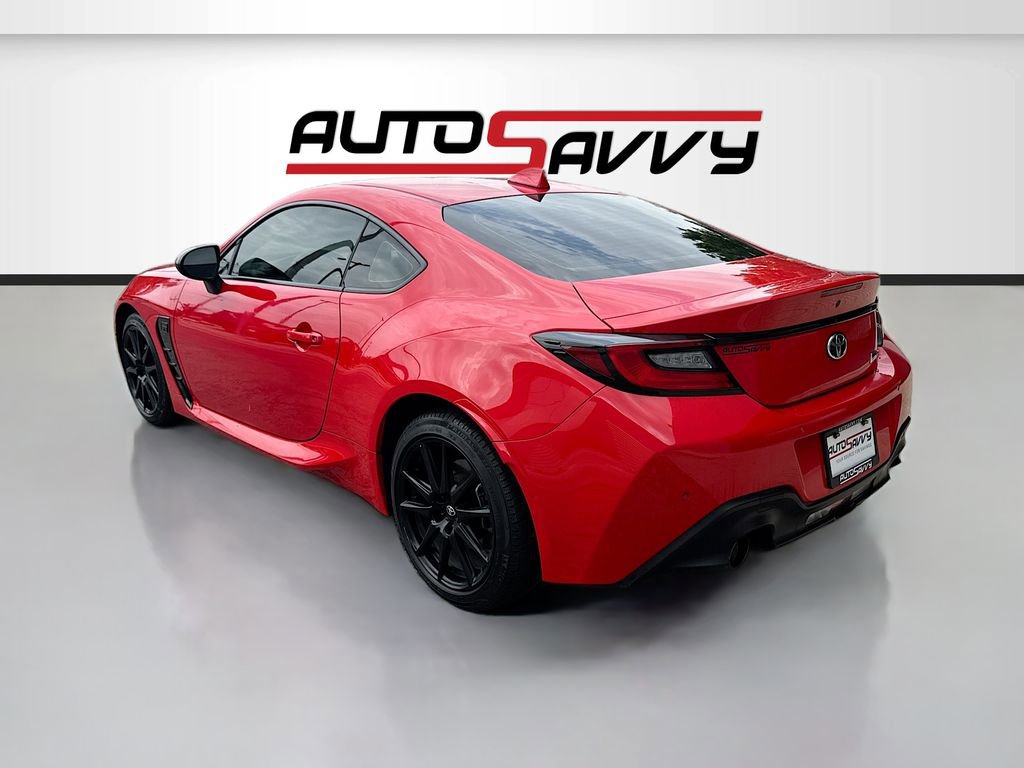 Used 2022 Toyota GR86 w/ ALL Weather Mat Package (TMS) image 5