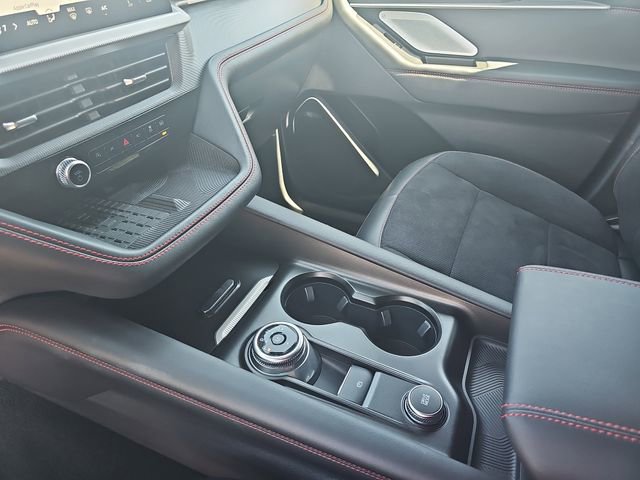 Used 2025 Ford Explorer ST image 25