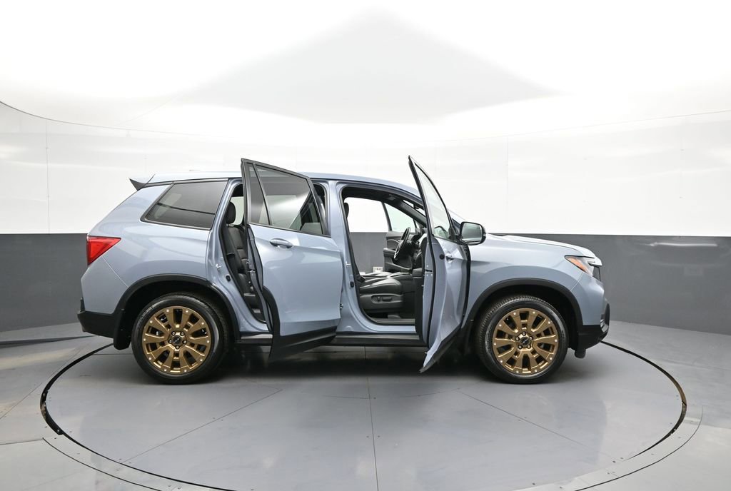 Certified 2023 Honda Passport EX-L image 42