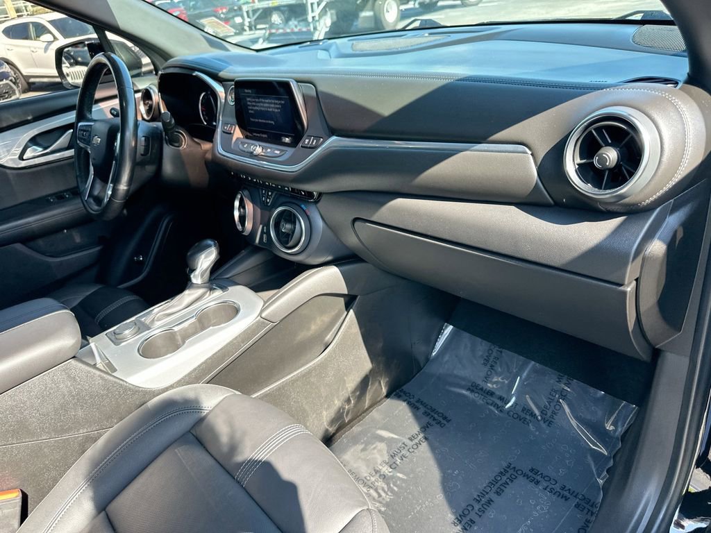 Certified 2022 Chevrolet Blazer LT AWD/4WD image 27