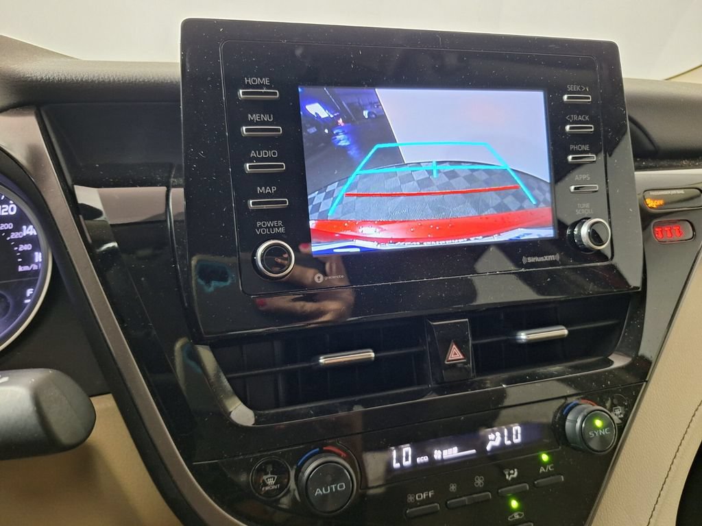 Used 2024 Toyota Camry LE FWD image 20