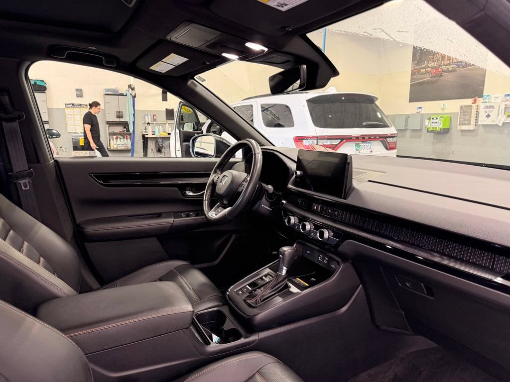 Used 2023 Honda CR-V Sport Touring image 29