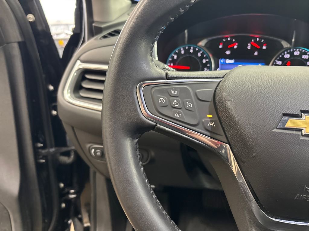 Used 2020 Chevrolet Equinox LT w/ Midnight Edition image 27