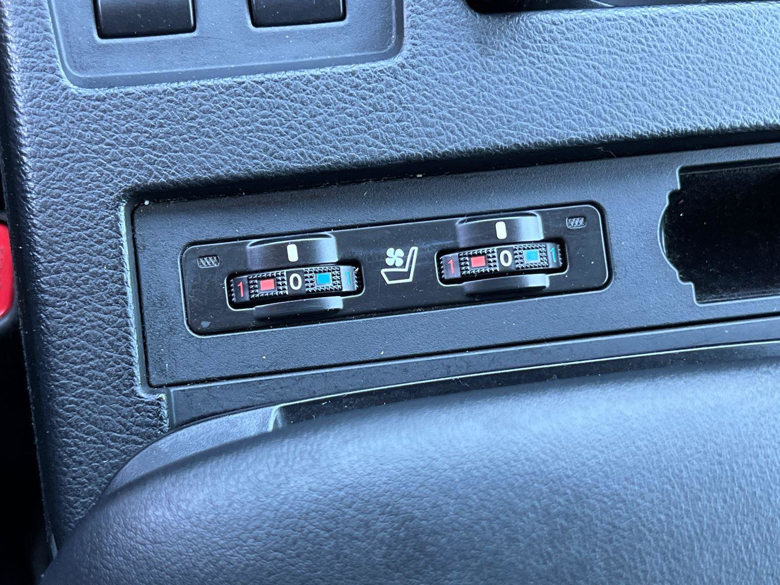 Used 2015 Lexus RX 350 AWD image 32