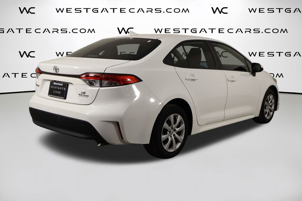 Used 2023 Toyota Corolla LE image 40